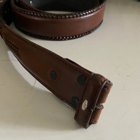 Wrangler - Picture 2 of 6